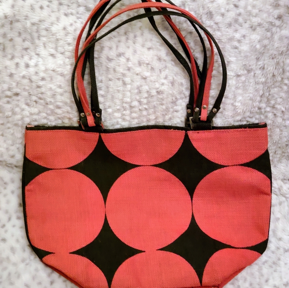 NWOT Red And Black Geometric Print Handbag